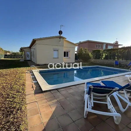 Casa Mas Palli 17 *